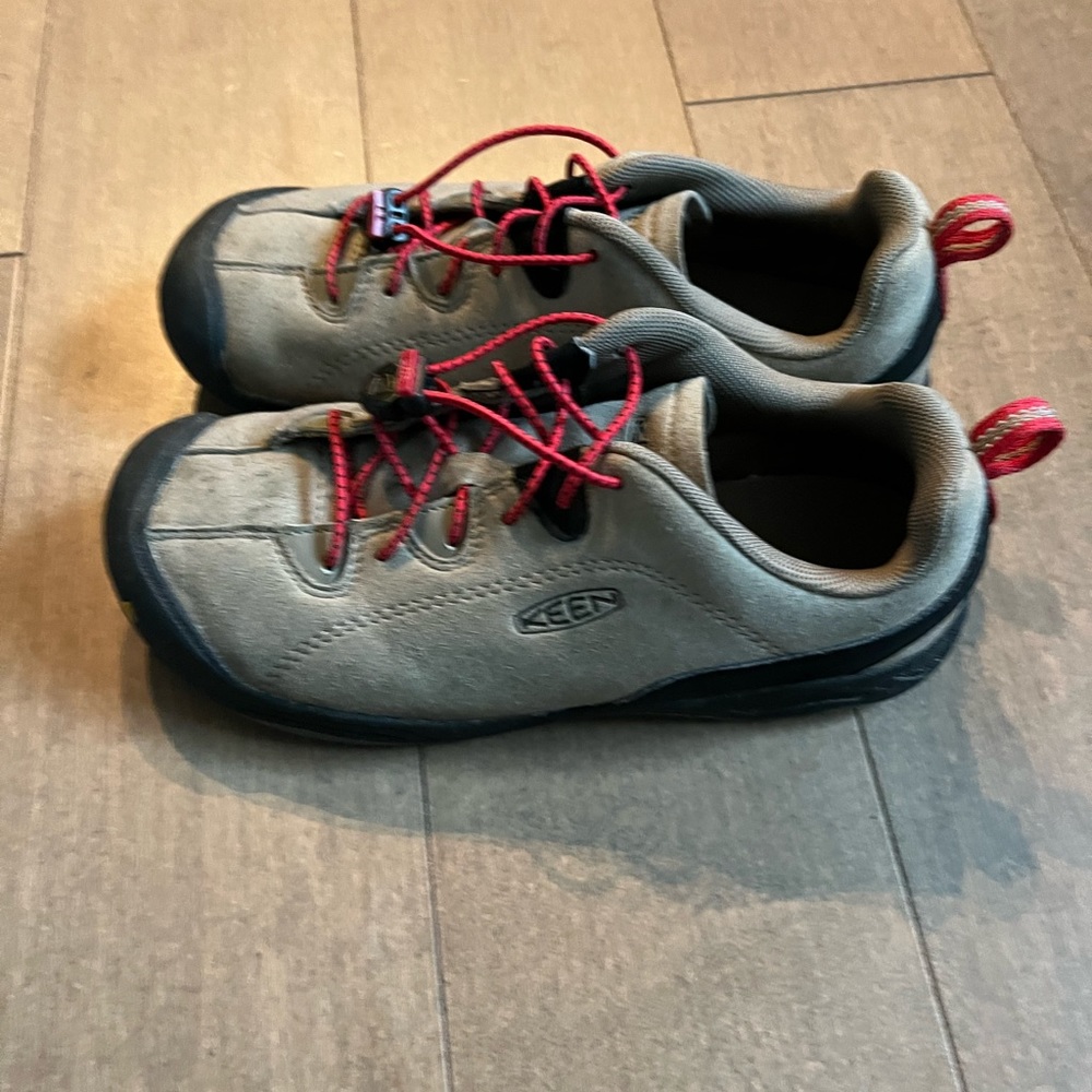 Keen Shoes